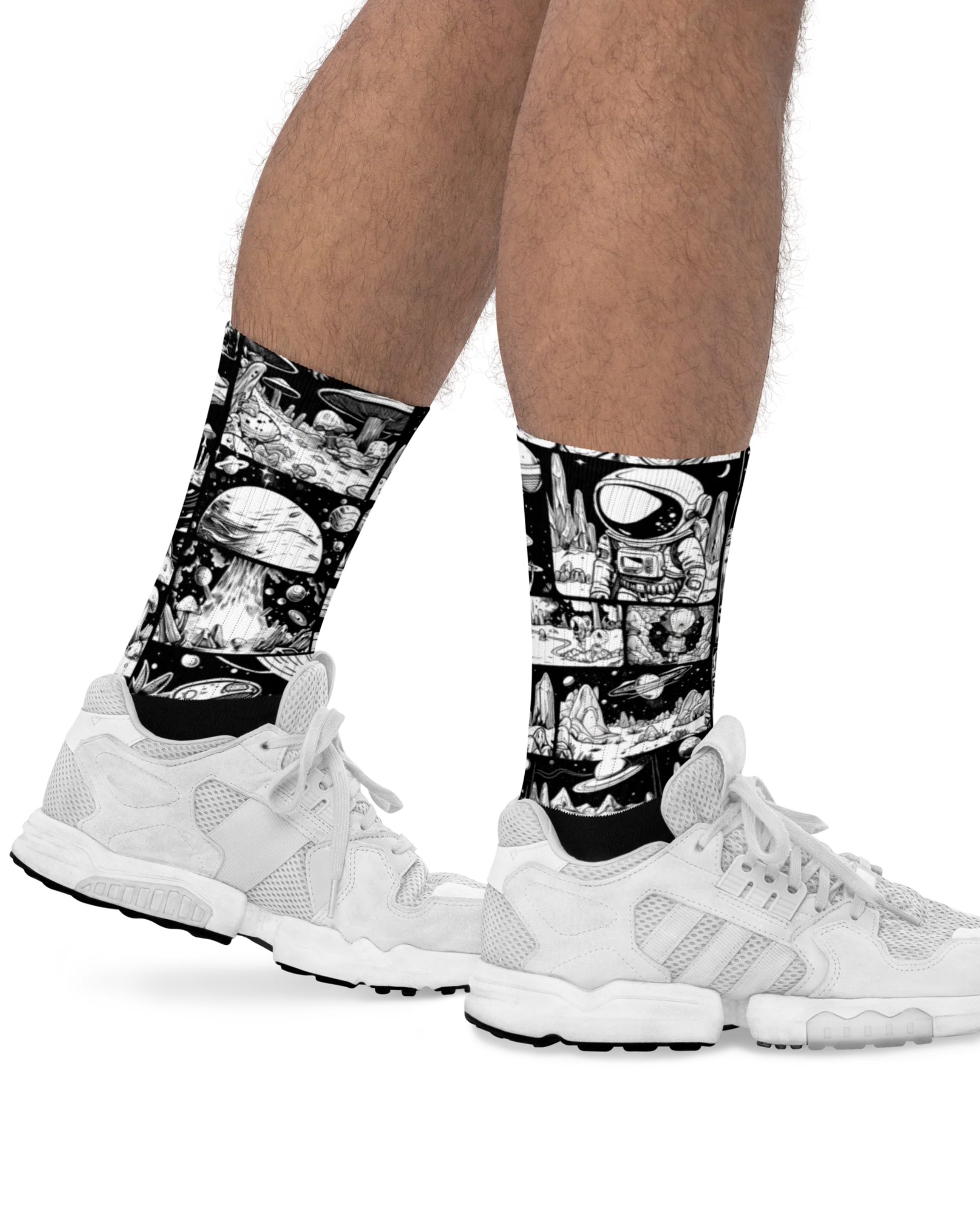MUSHROOM ENCOUNTER Socks
