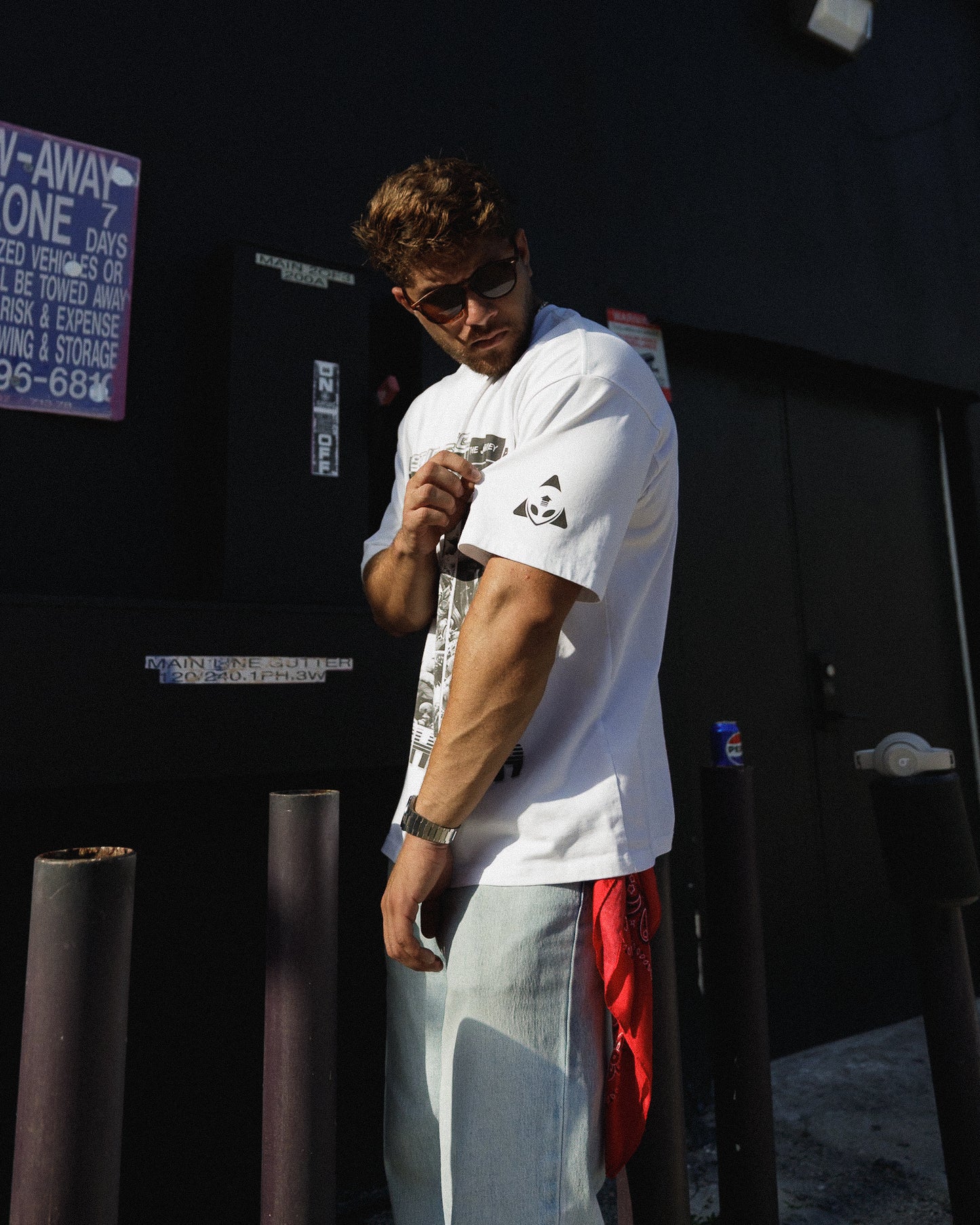 LOST IN SPACE Oversized t-shirt